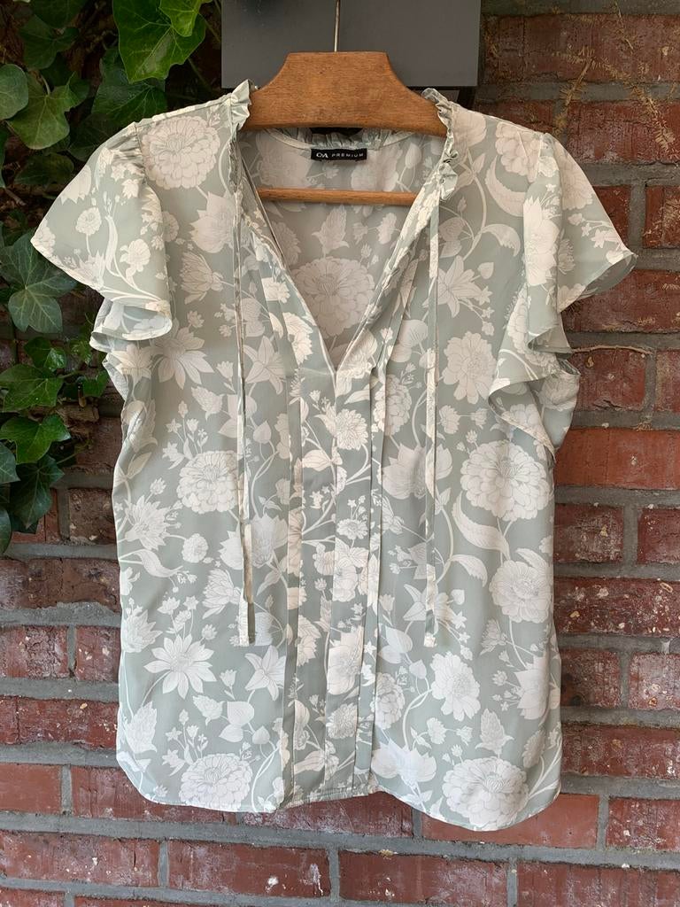 Blouse formelle moelleuse taille S/XS - NOUVEAUTÉ, Enlèvement, Taille 36 (S), Blanc
