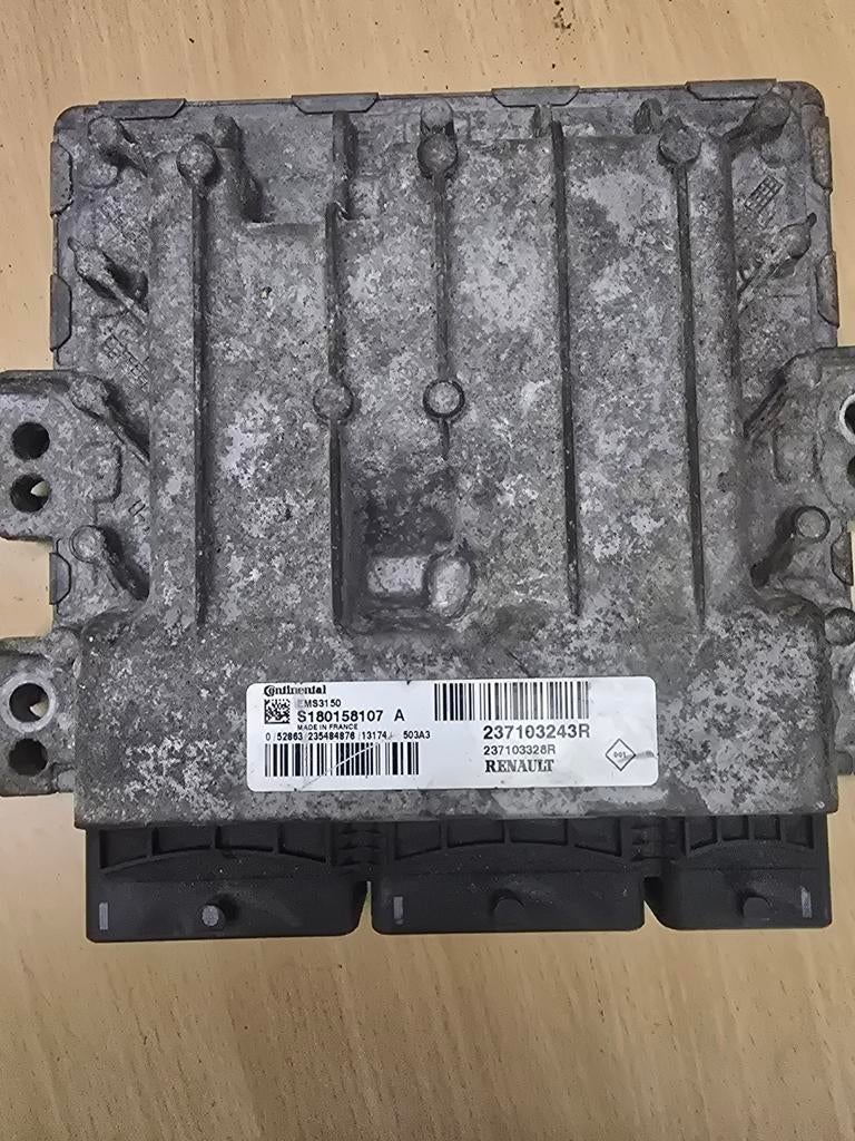 Moteur ECU Renault Megane 1.2 TCE S180158107a, Enlèvement ou Envoi, Renault