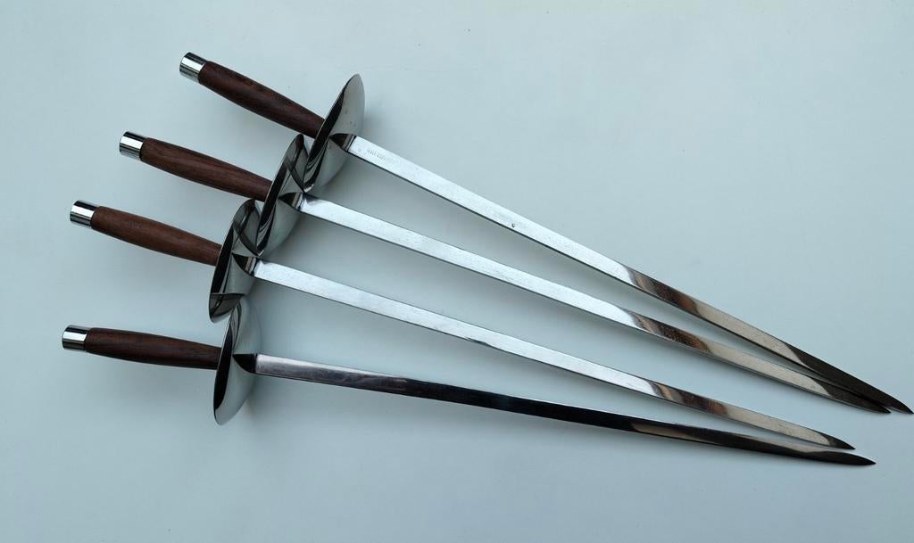4 degens / spiezen voor brochettes, Enlèvement ou Envoi