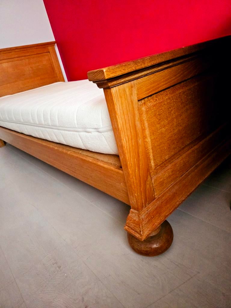 Eenpersoonsbed en bijpassende nachtkastje, Ophalen