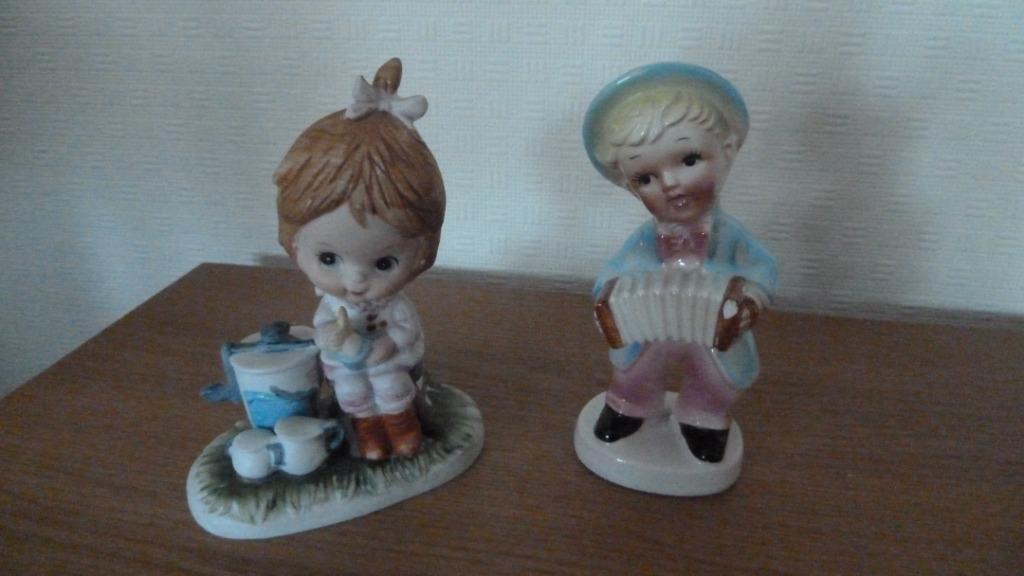 Vintage beeldje Meisje + Jongen, Ophalen of Verzenden, Zo goed als nieuw, Mens