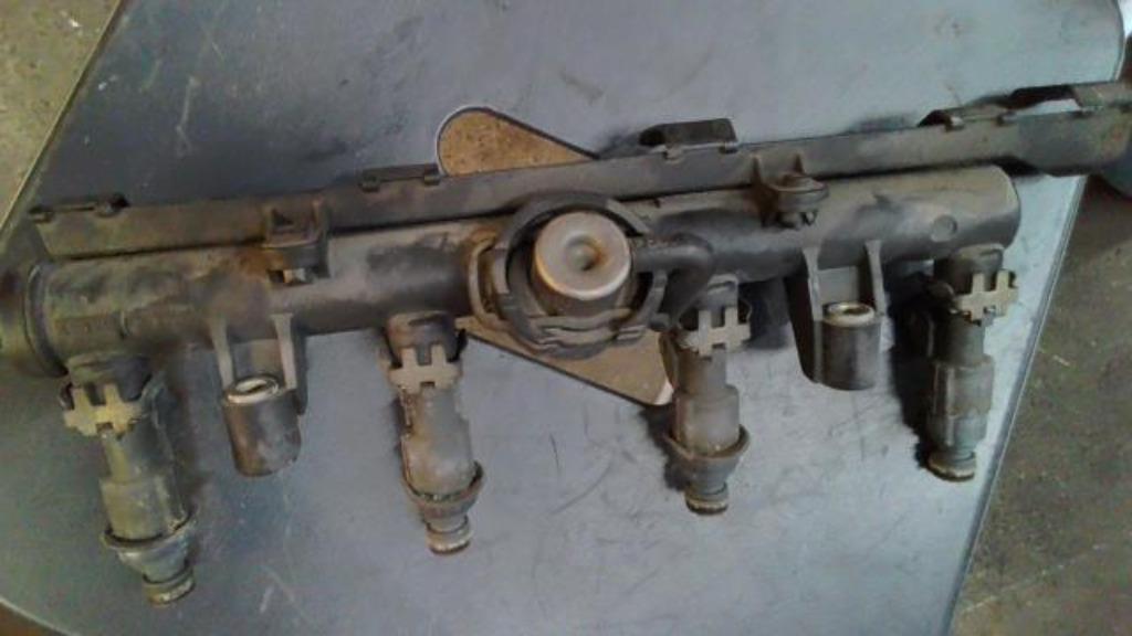Rampe injection + injecteur VW Lupo 1.4 i 44kw 1998-2005, Enlèvement, Utilisé