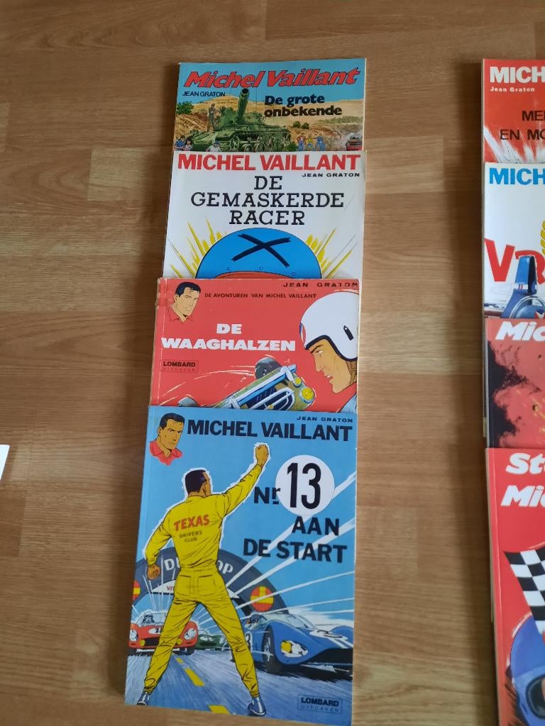 Strips Michel Vailliant en Julie Wood, Boeken, Stripverhalen, Jean Graton, Ophalen of Verzenden, Zo goed als nieuw, Meerdere stripboeken