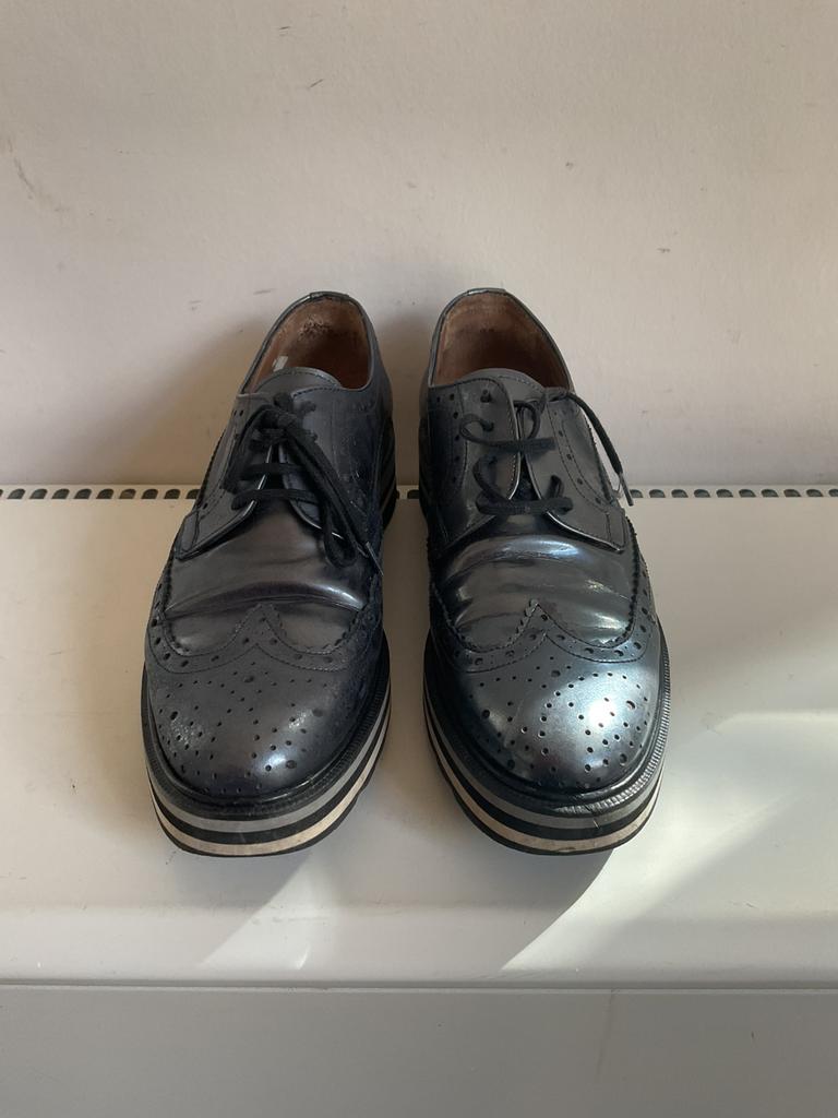 Veterschoenen van Pertini maat 37, Kleding | Dames, Schoenen, Pertini, Grijs, Gedragen, Wandelschoenen