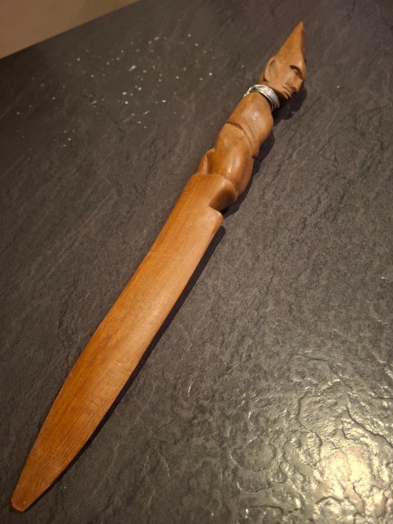 Met de hand uitgesneden houten siermes, Antiek en Kunst, Ophalen