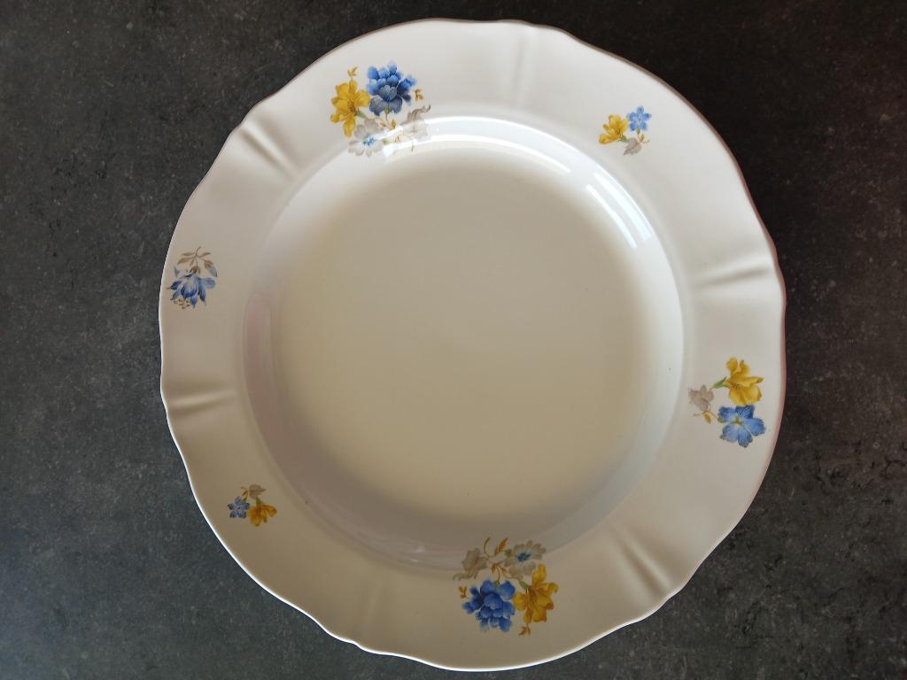 2 assiettes de service anciennes P. Regout, ensemble pour 5€, Enlèvement ou Envoi