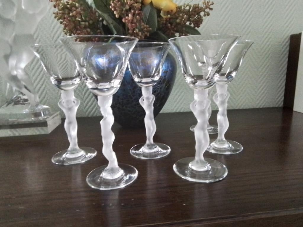 six verres style Lalique, Ophalen