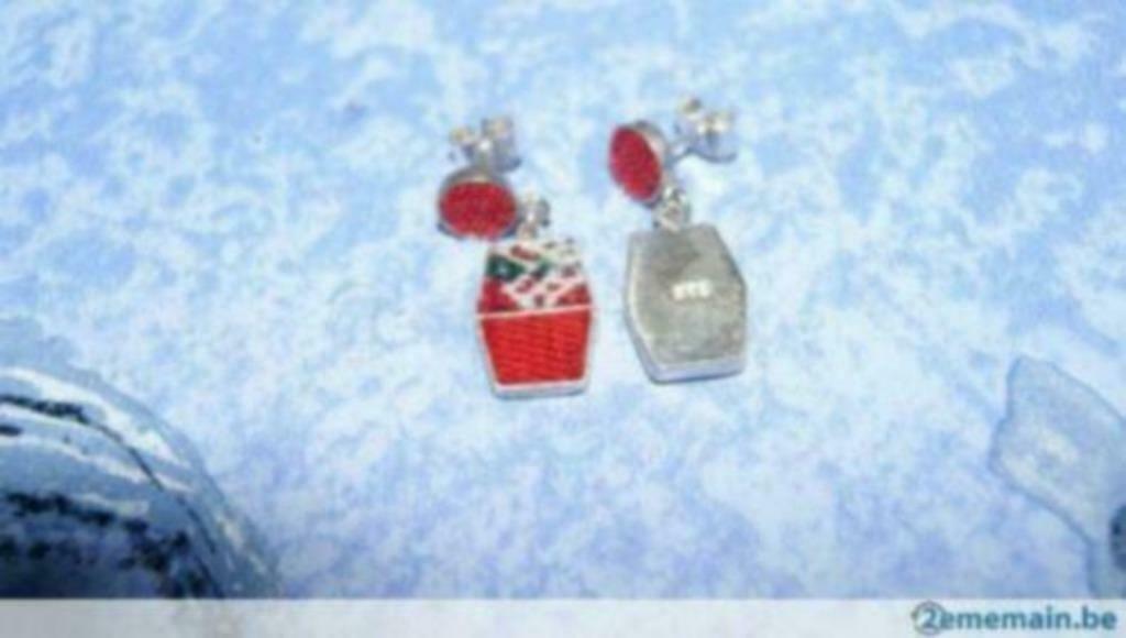 boucles d oreilles argent 925, Handtassen en Accessoires, Oorbellen, Ophalen of Verzenden, Rood, Zilver