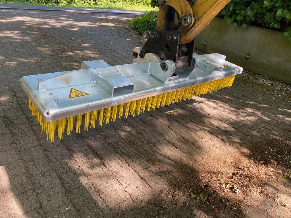 Borstel voor heftruck en minigraver, CW05 CW10 S45 S40 MS01, Ophalen, Heftruck