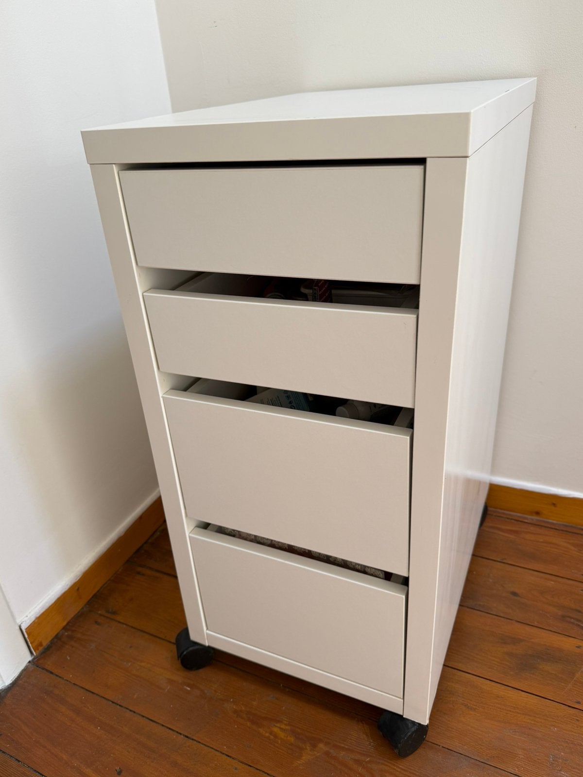 Ikea kast, Ophalen, Zo goed als nieuw