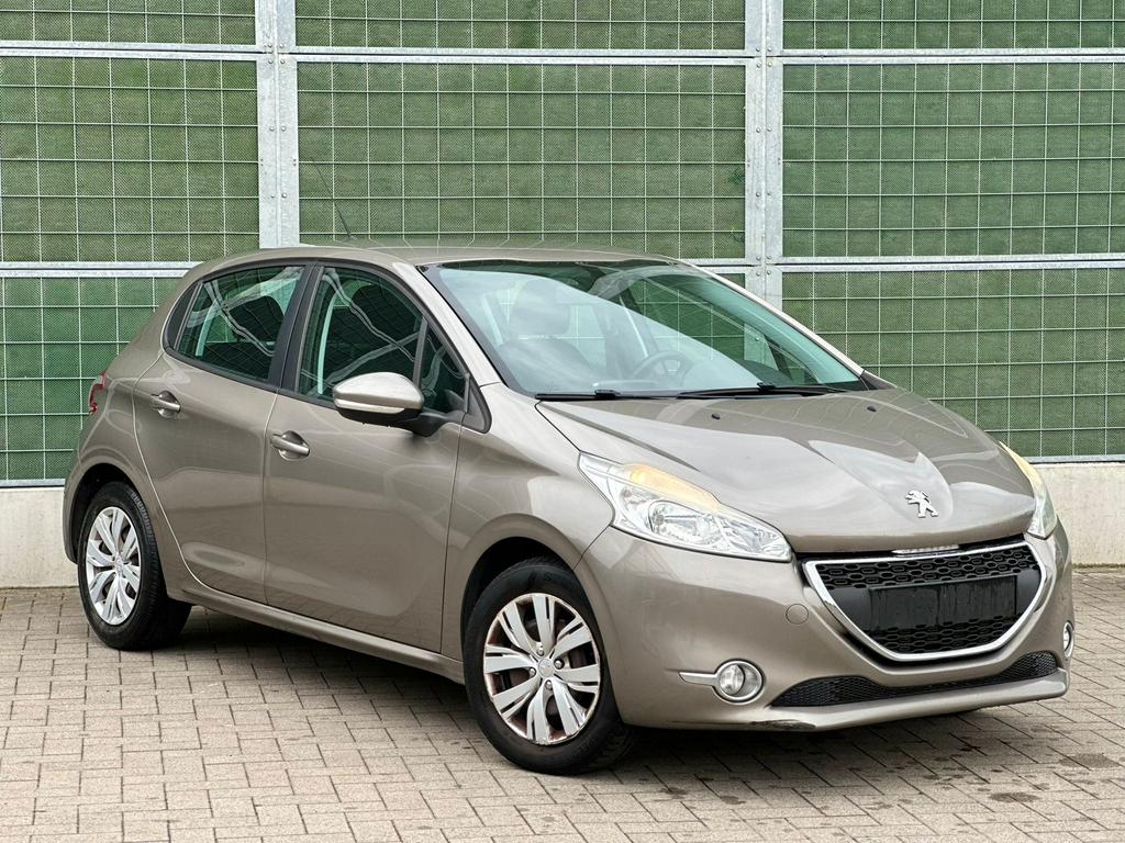 Peugeot 208 1.2 Essence, Autos, Euro 5, Achat, 4 portes, Entreprise