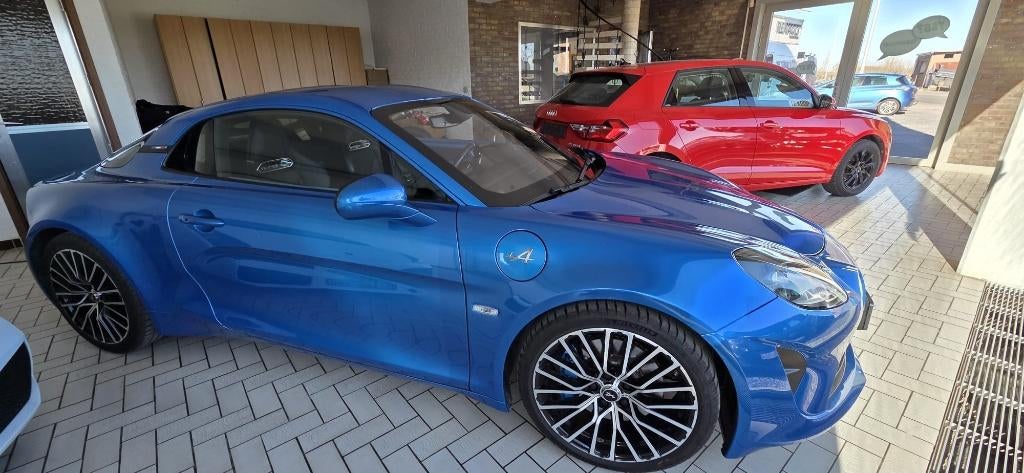 Renault Alpine A110 GT 300pk spec. uitvoering 2023 10.850km, Auto's, Automaat, Achterwielaandrijving, 4 cilinders, A110