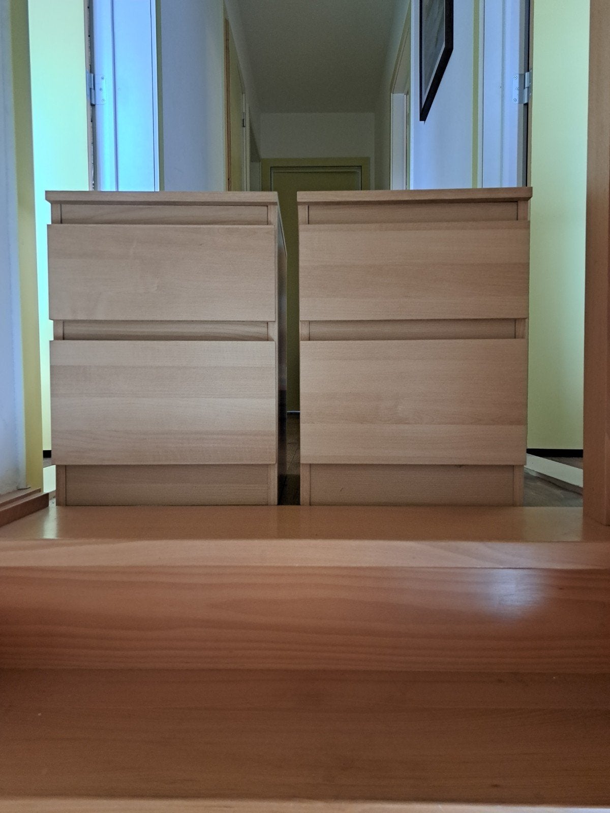 2 handige nachtkastjes met schuiven, Ophalen
