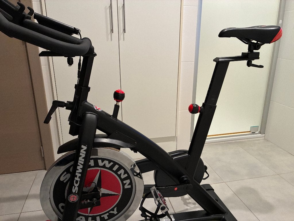 Schwinn IC7 Spinningfiets, Sport en Fitness, Ophalen, Zo goed als nieuw, Spinningfiets