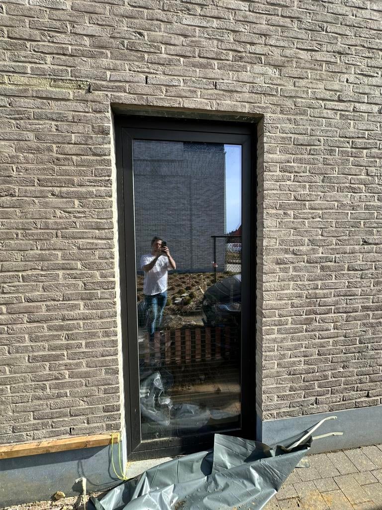 Alluminium raam zwart. Hoogwaardig glas 4 jaar oud, Ophalen, Zo goed als nieuw