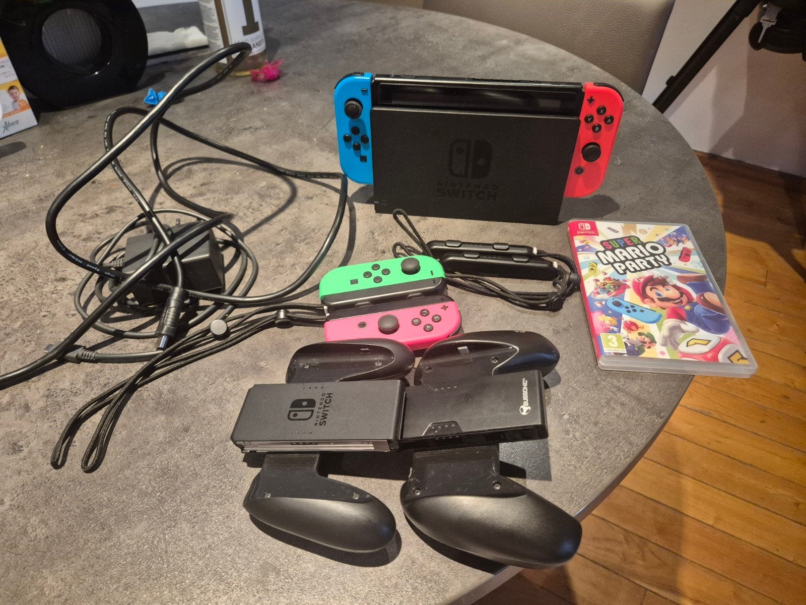 Console Switch, Consoles de jeu & Jeux vidéo, Consoles de jeu | Nintendo Switch, Enlèvement ou Envoi