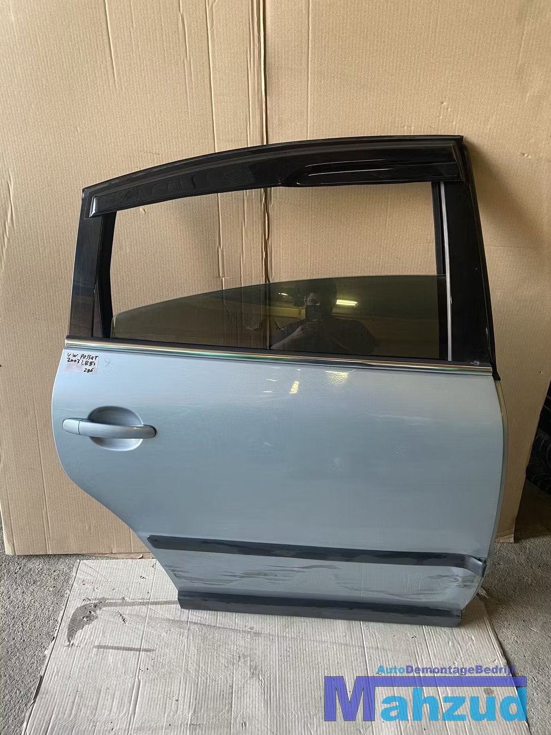 VW PASSAT 3B3 BLAUW LB5S rechts achter deur portier, Auto-onderdelen, Gebruikt, Volkswagen AG, Achter, Vw@volkswagen.de