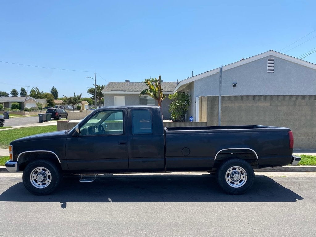 Silverado, Auto's, Automaat, Achterwielaandrijving, 8 cilinders, Zwart