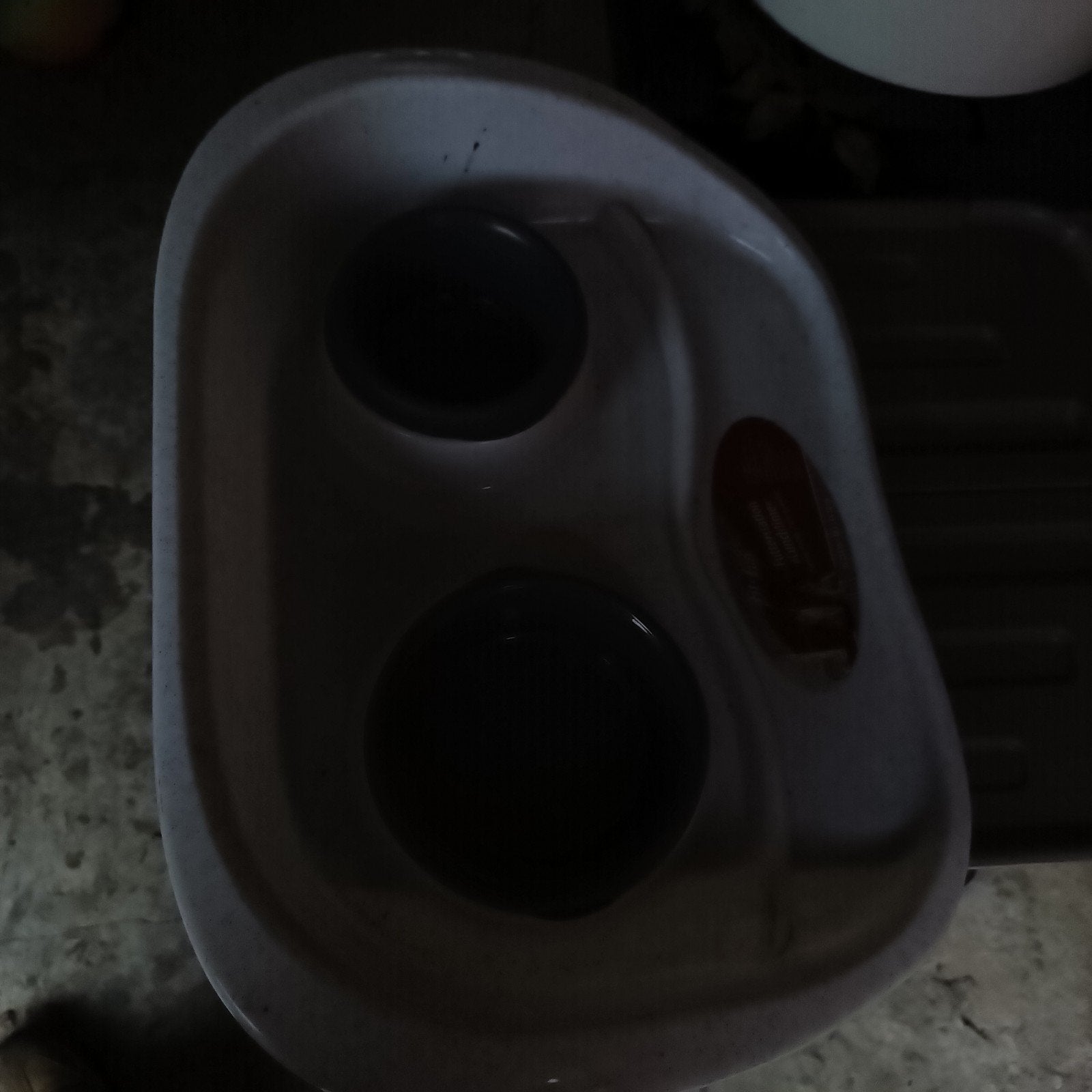 etens en drinkbakje voor honden of katten, Ophalen, Anti-knoei, Zo goed als nieuw