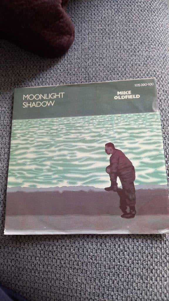 Vinyl (45t) mike oldfield "moonlight shadow ", Enlèvement, Comme neuf, Pop