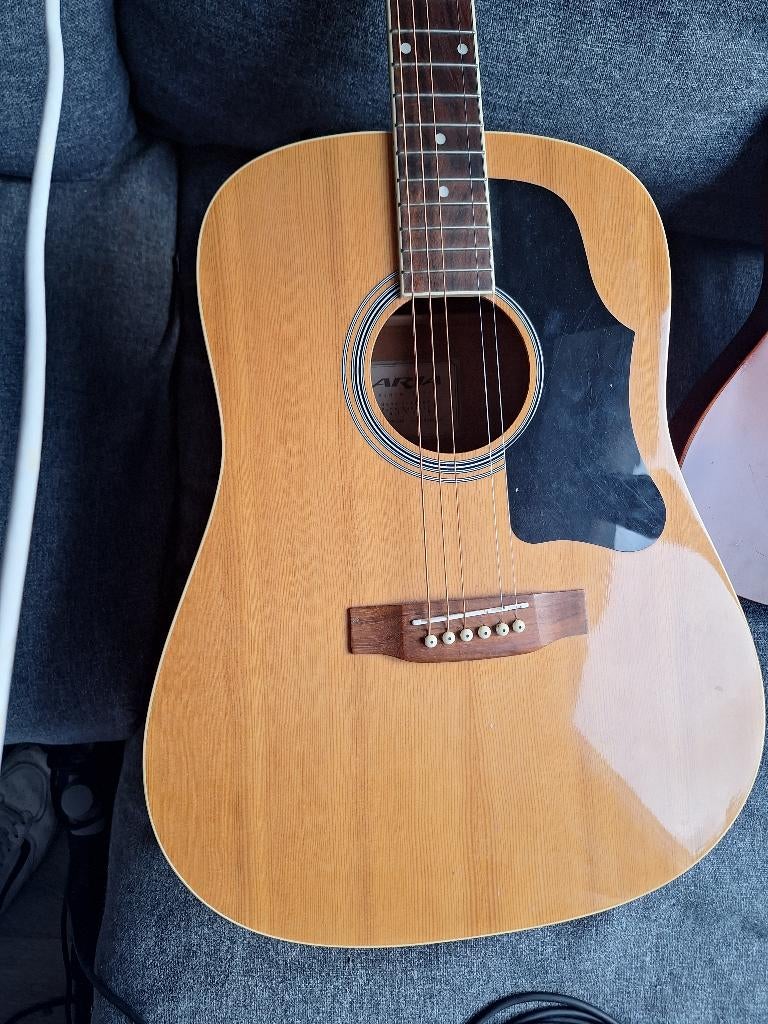Aria semi akoestische gitaar, Ophalen, Gebruikt, Western- of Steelstringgitaar