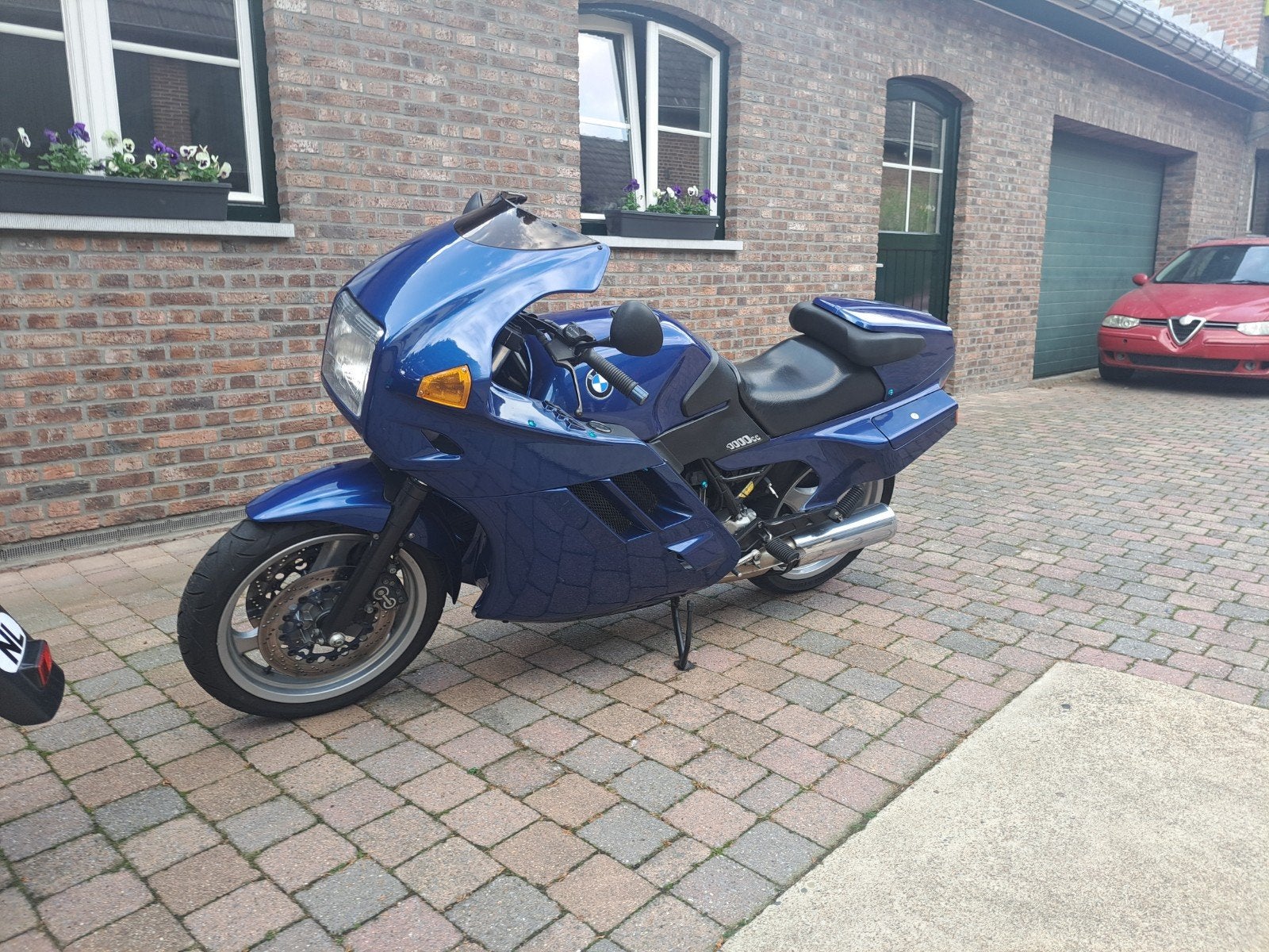 bmw k1 1000cc in zuid limburg maastricht, Motoren, Motorrijbewijs A, Bedrijf, Meer dan 35 kW, Toermotor
