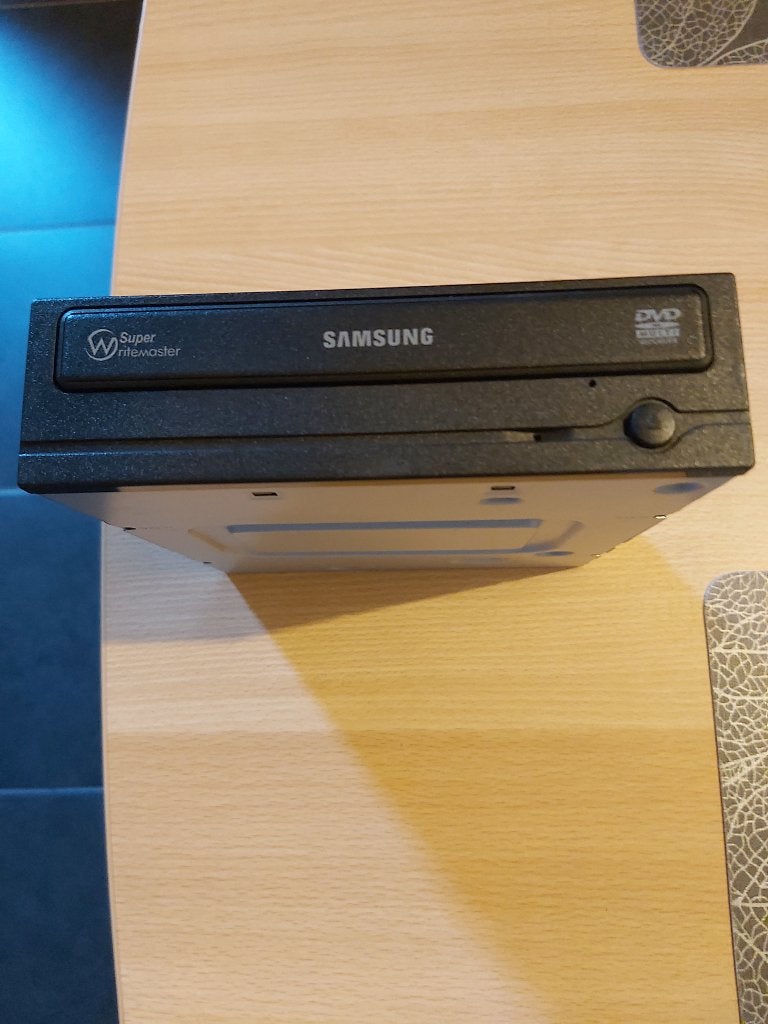 INTERN DVD-BRANDER /DESKTOP COMPUTER, Ophalen, Zo goed als nieuw