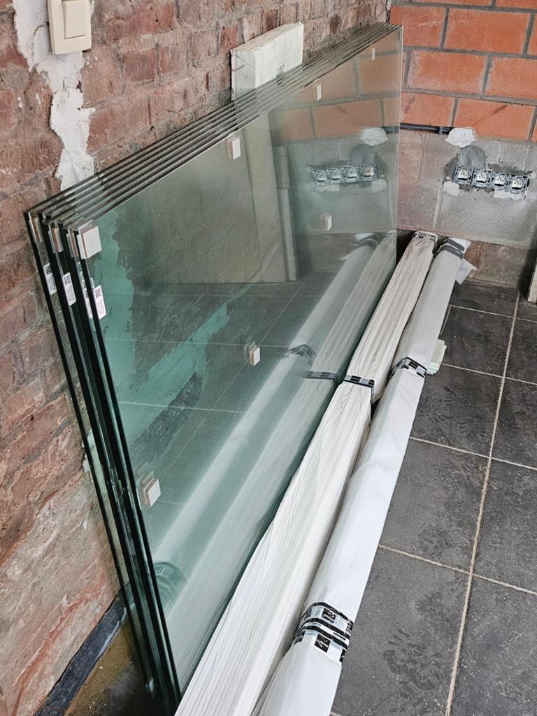 Nouvelle paroi coulissante en verre 7m x 2m04 Gumax, Bricolage & Construction, Neuf, 160 cm ou plus, 160 cm ou plus, Verre de sécurité