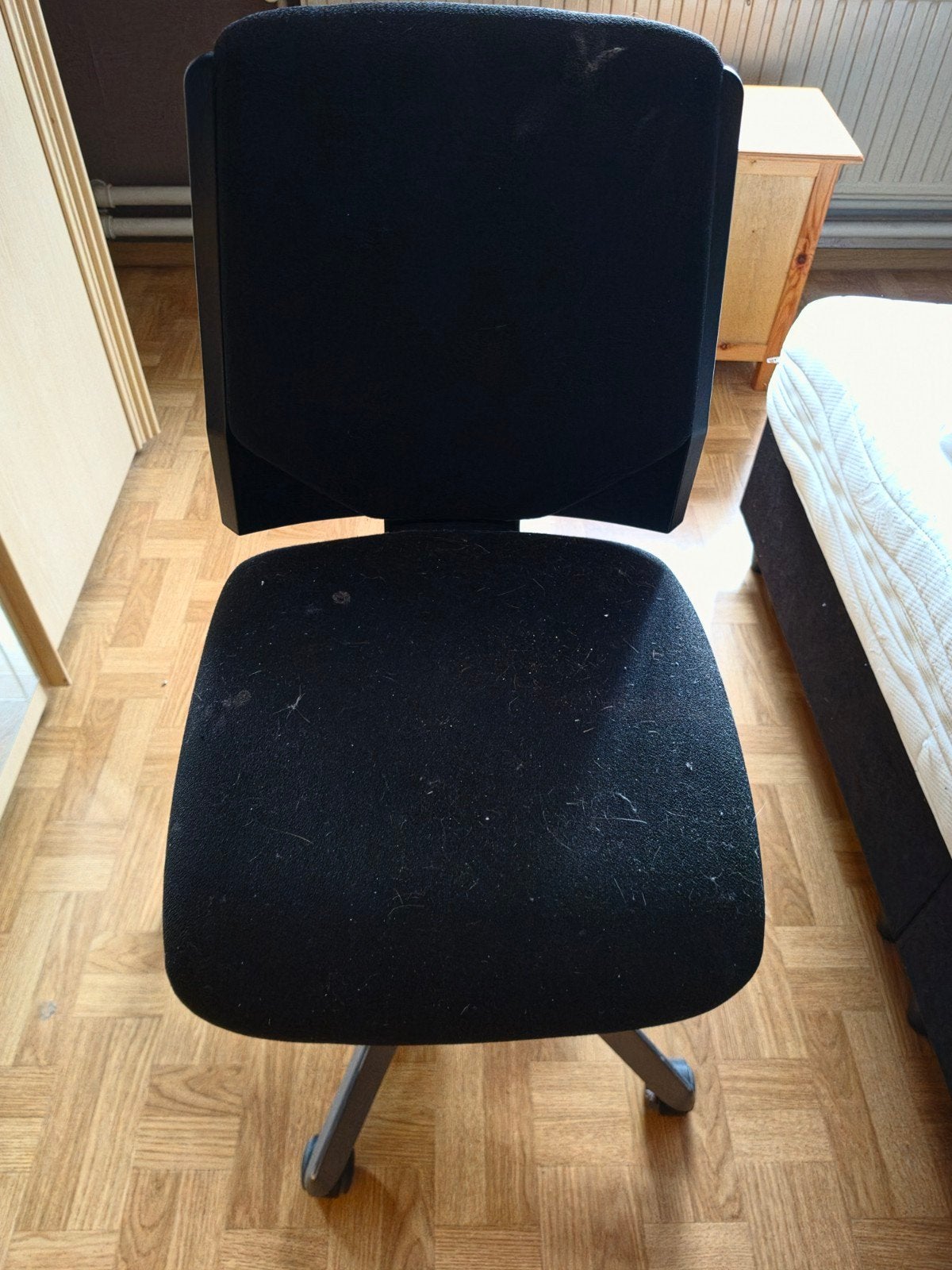 Gratis bureaustoel, Enlèvement, Utilisé, Noir, Chaise de bureau