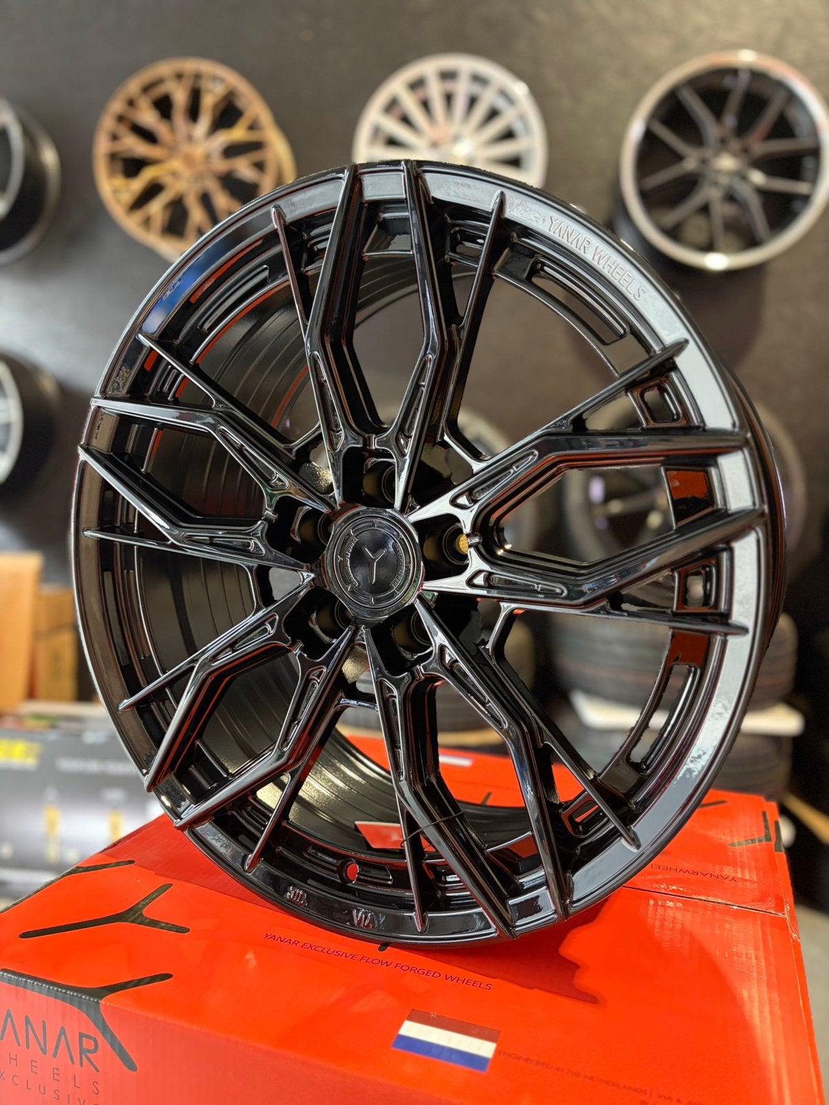 19” yanar f-forge elite, Autos : Divers, Enlèvement