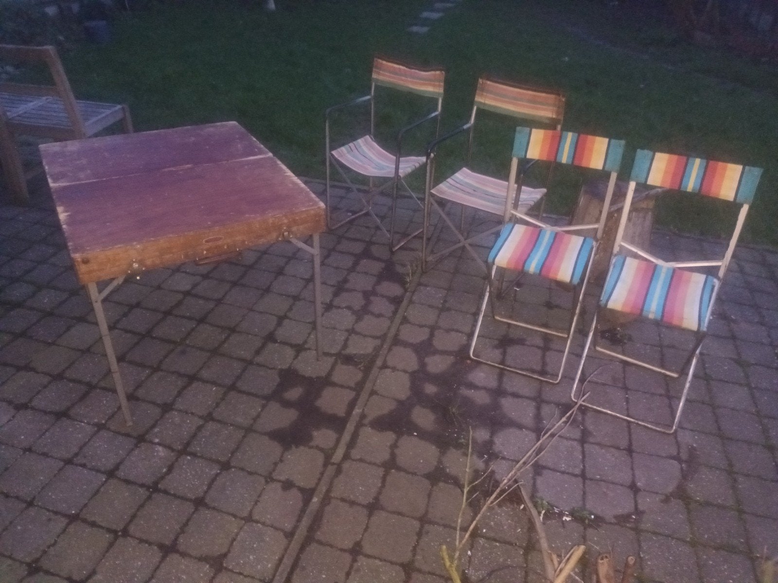 Picknick tafel en 4 stoelen vintage, Ophalen