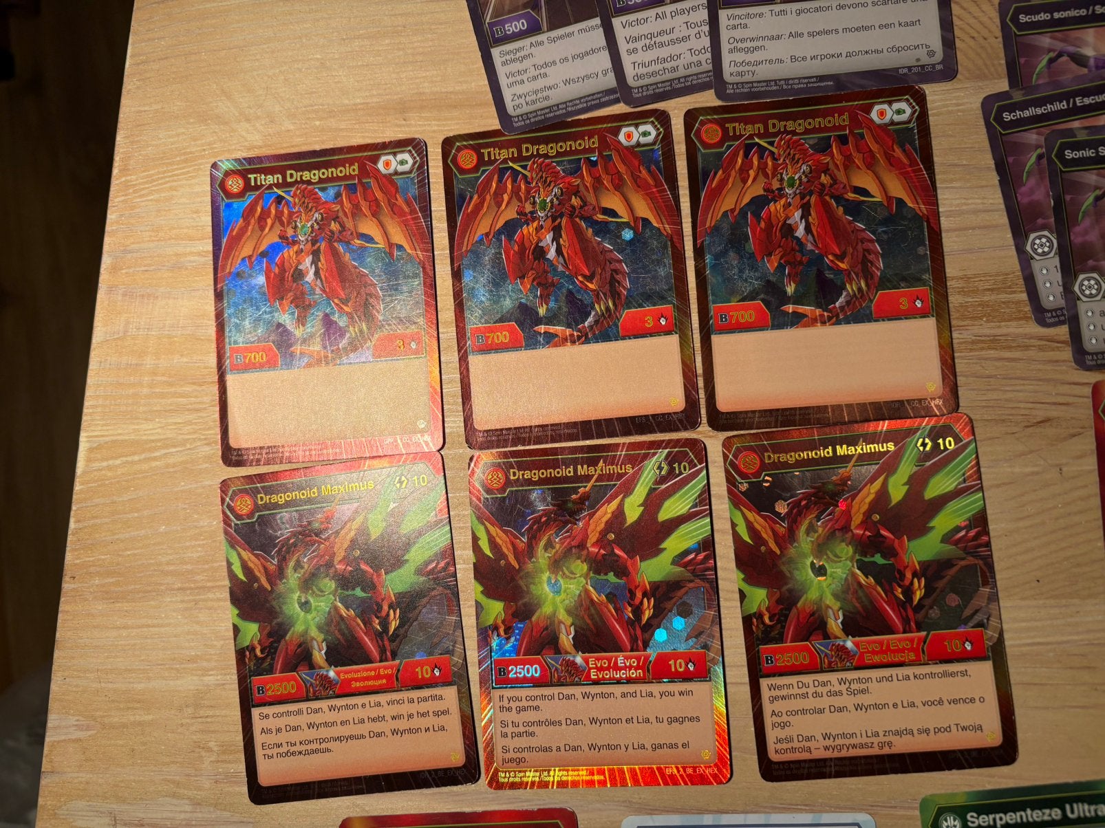 Bakugan kaarten set - incl 6 holografische, Hobby en Vrije tijd, Ophalen of Verzenden, Zo goed als nieuw