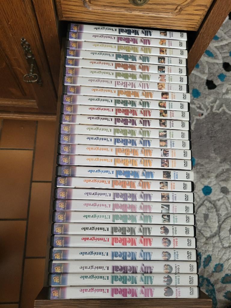 DVD set Ally McBeal, Cd's en Dvd's, Alle leeftijden, Ophalen of Verzenden, Zo goed als nieuw, Boxset
