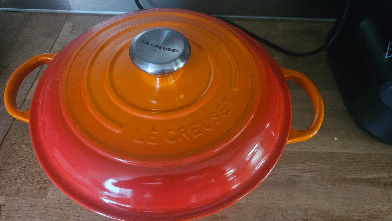 le creuset, parfait état. 26cm, Avec couvercle, Enlèvement, Fonte, Le Creuset