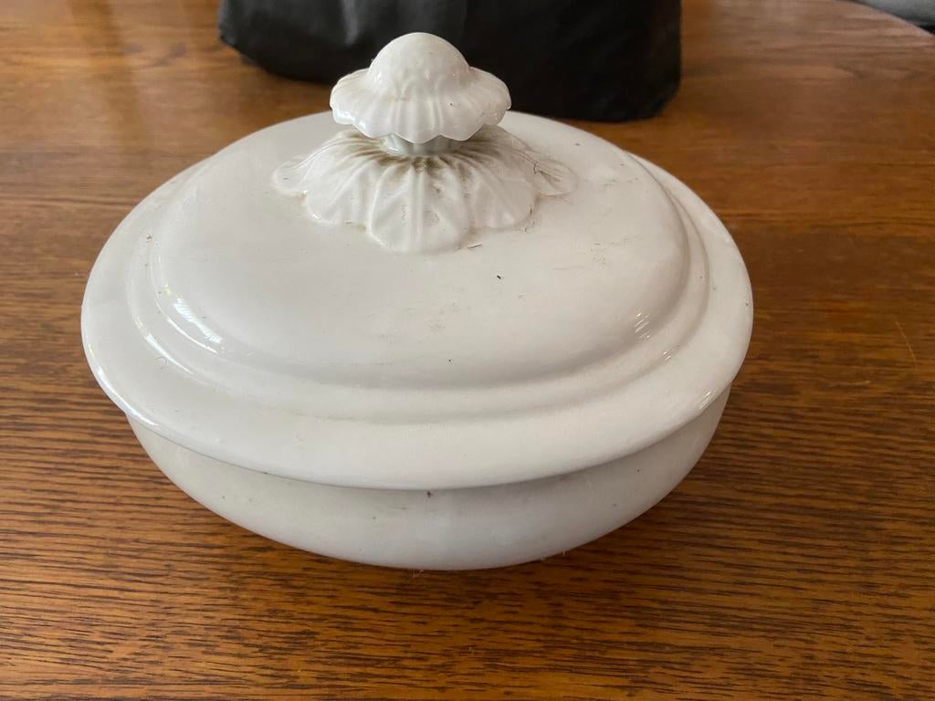 Kom met deksel, Ophalen