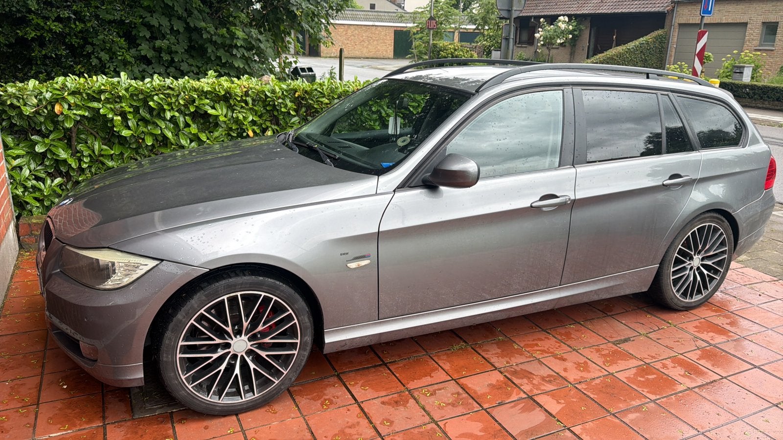 BMW 318d /2010-Euro5, Auto's, Euro 5, Bedrijf, Zilver of Grijs, 3 Reeks