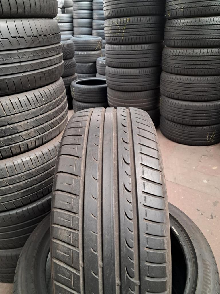 20545r16 205 45 r16 205/45/r16 DUNLOP Pirelli avec montage, Enlèvement ou Envoi