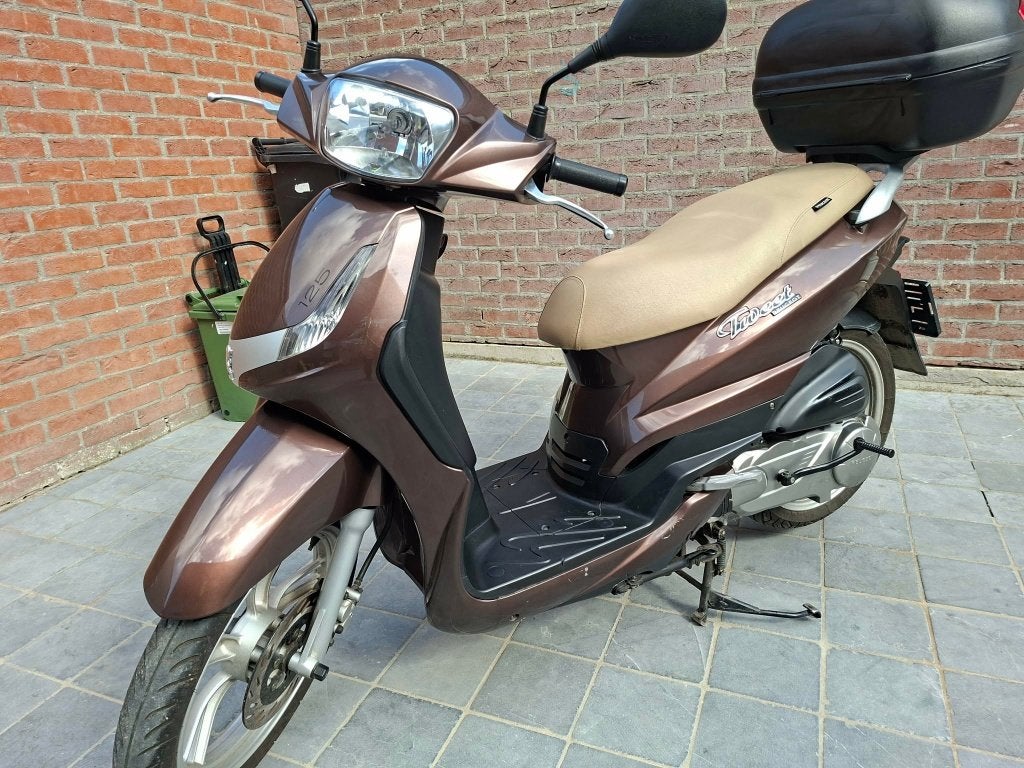 Peugeot Tweet 125cc + livraison, Vélos & Vélomoteurs, 125 cm³, Classe B (45 km/h), Enlèvement, Utilisé