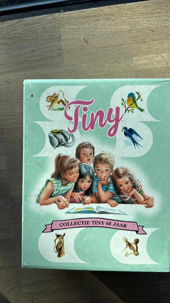 Tiny,  20 kinderboeken + 2 boeken met 5 verhalen., Enlèvement, Utilisé, Fiction général