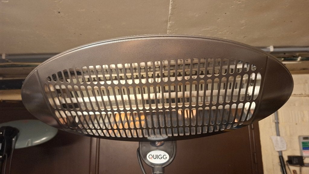 Terrasverwarmer, staand model 2000 Watt; 3 stuks beschikbaar, Tuin en Terras, Ophalen, Zo goed als nieuw, Elektrisch, Vloer