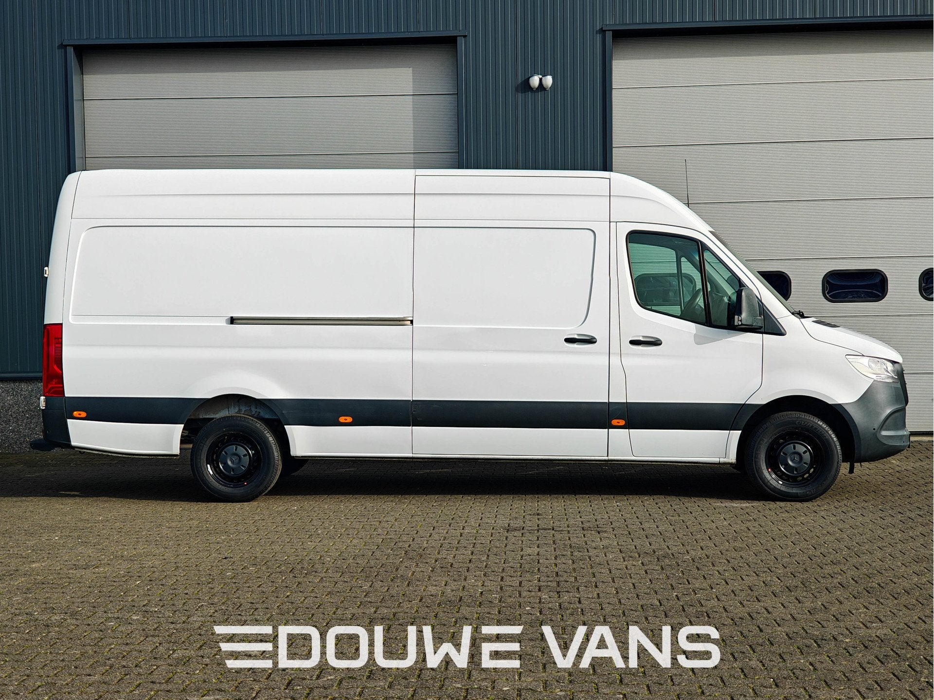 Mercedes-Benz Sprinter L3 317 Airco Cruise Control DAB MBUX, Achat, Entreprise, Boîte manuelle, Noir