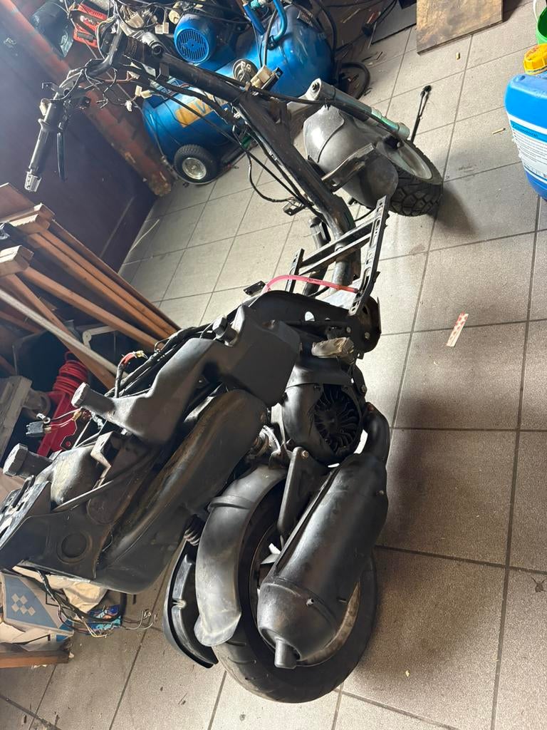 Skipper lx 125 2t project, Motoren, Ophalen