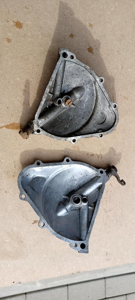 Pièces diverses pour Vespa, Enlèvement