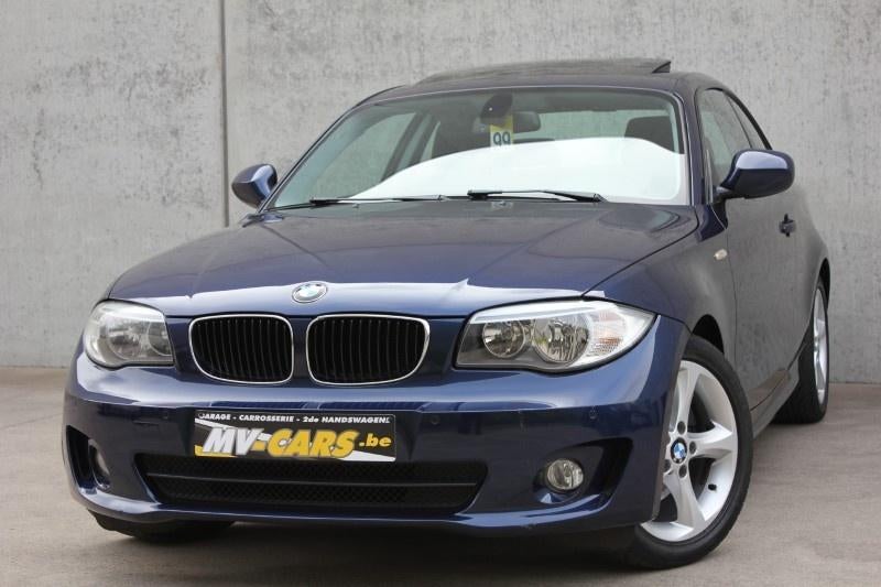 BMW 120i Coupé/Schuifdak/multistuur/pdc..., Auto's, 1995 cc, Zwart, 4 cilinders, Blauw