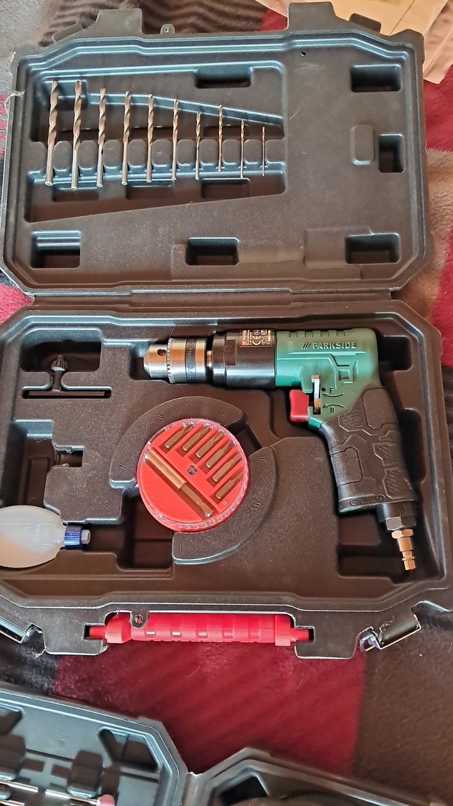 outils pneulatique neuf avec detendeur disidrateur, Enlèvement, Neuf