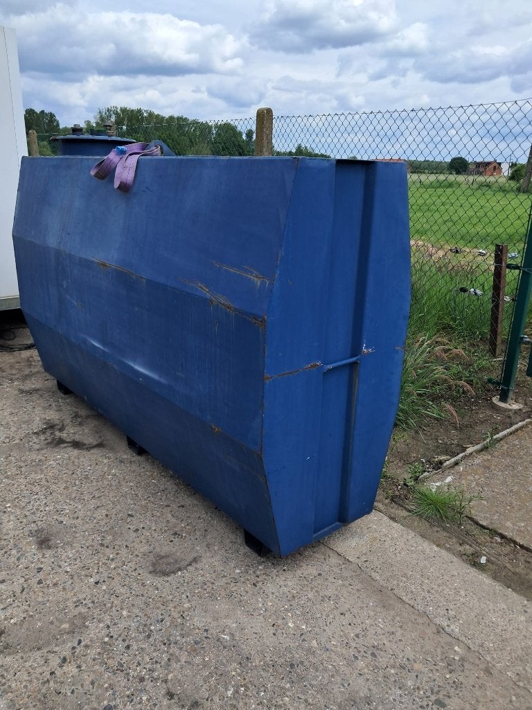 dieseltank dubbelwandig 2290 liter in metaal, Enlèvement