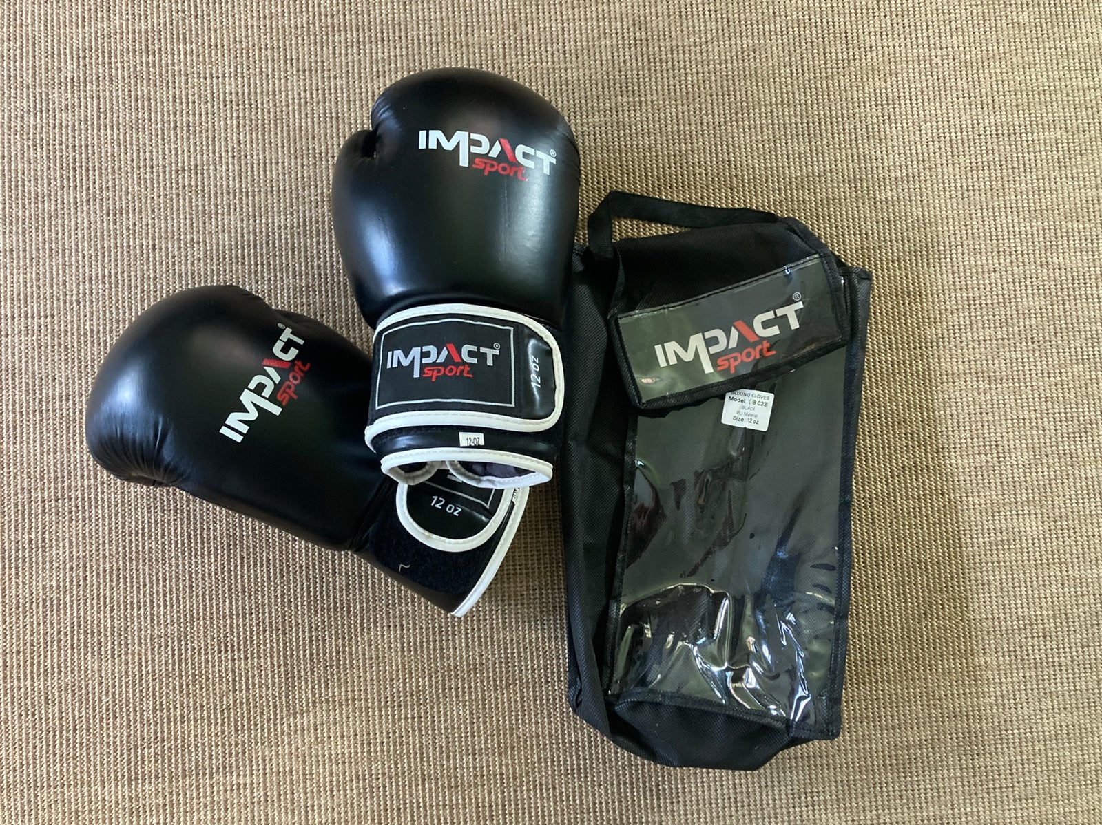 Entraînement avec gants de boxe, Enlèvement ou Envoi, Comme neuf, Gants de boxe