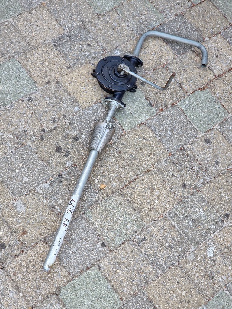 Vintage OLIO FIAT rotatiepomp - Origineel en werkend, Ophalen, Gebruikt
