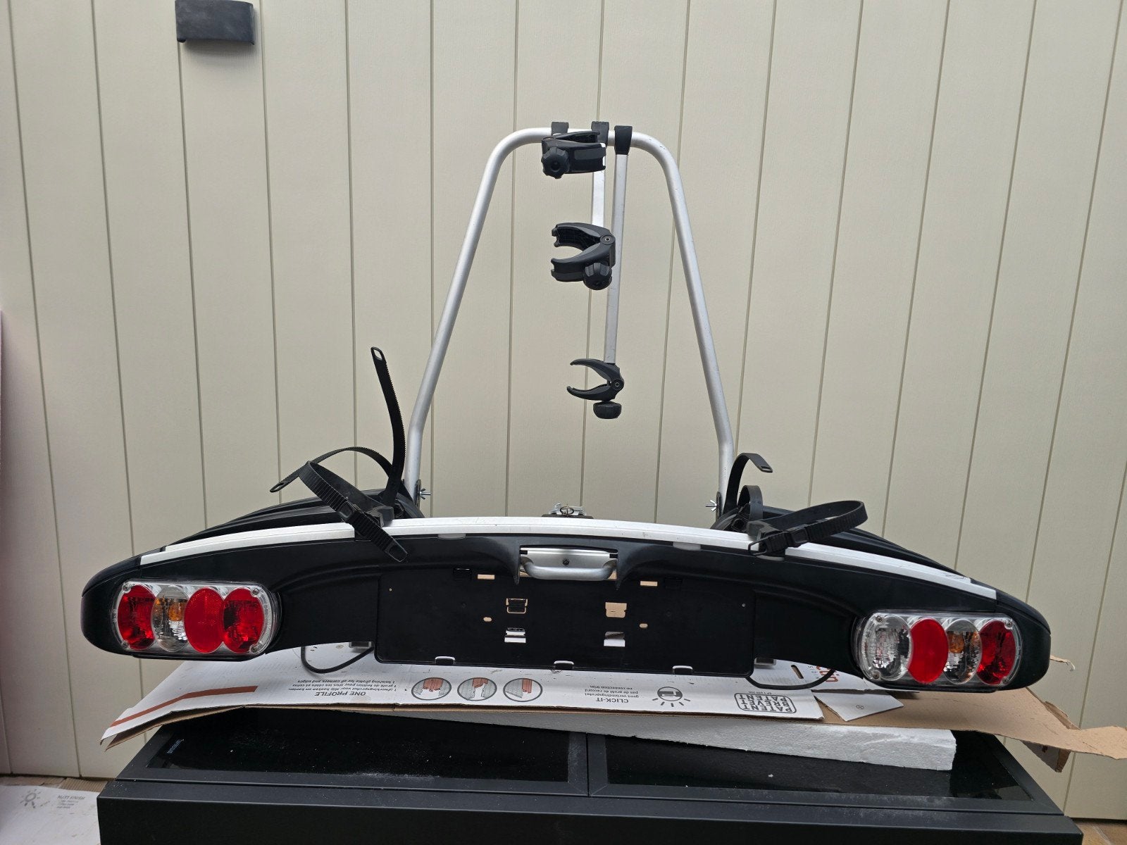 Thule voor  3 fietsen( 2E-bikes ), Auto diversen, Fietsendragers, Ophalen