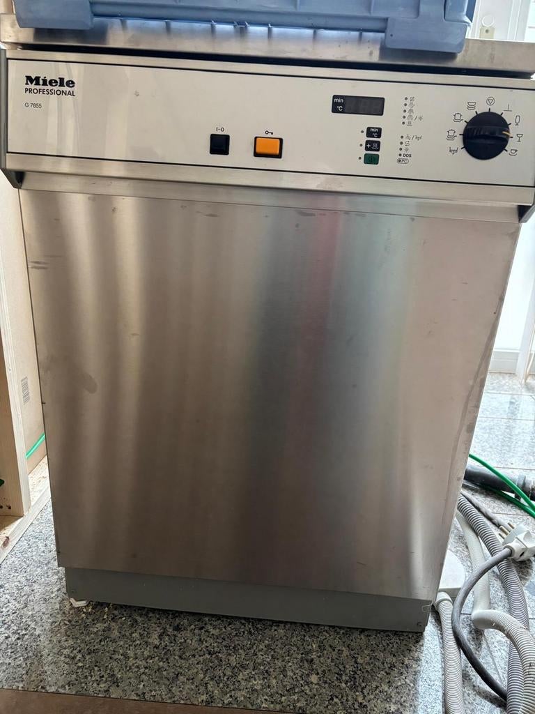 Lave-vaisselle professionnel Miele type G7855, Electroménager, Lave-vaisselle, Enlèvement